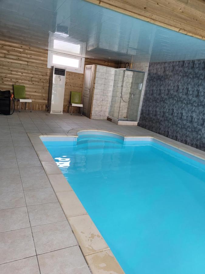 Au Relais Du Canal A Grand Gabarit Nesle Luaran gambar